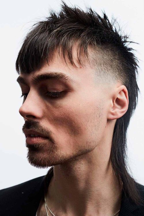 Wolf Cut for Men: A Stylish and Edgy Hair Trend - Mens Haircut