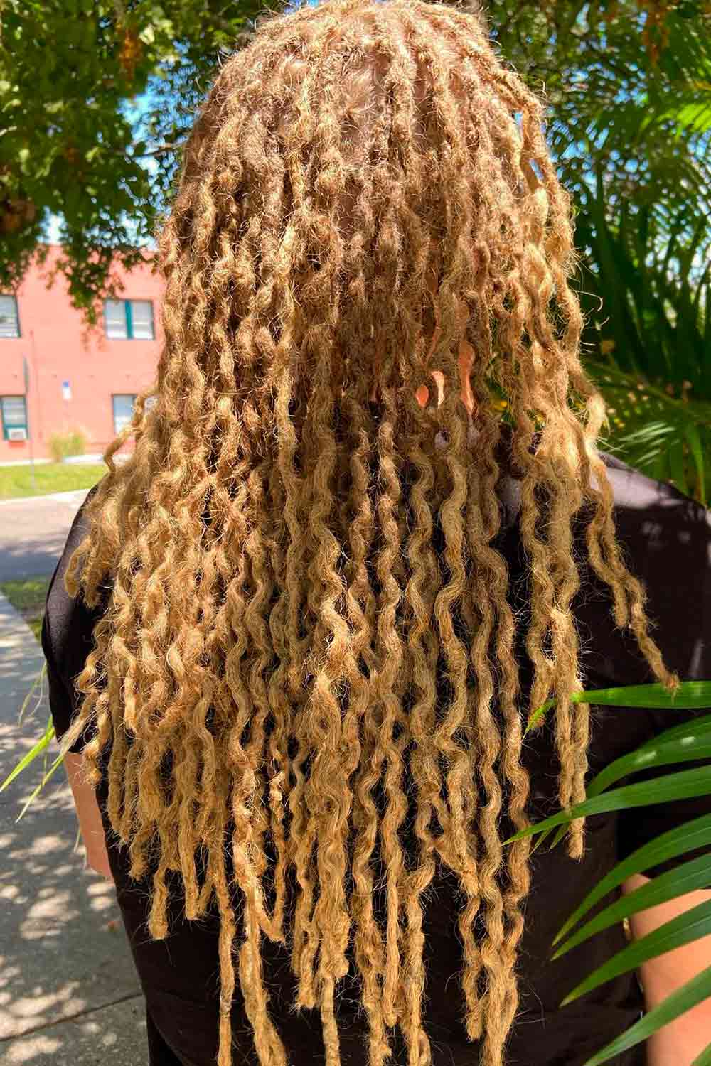 Curly Dreads Hair #dreadlocksstyles #dreadlocks #dreads #locks