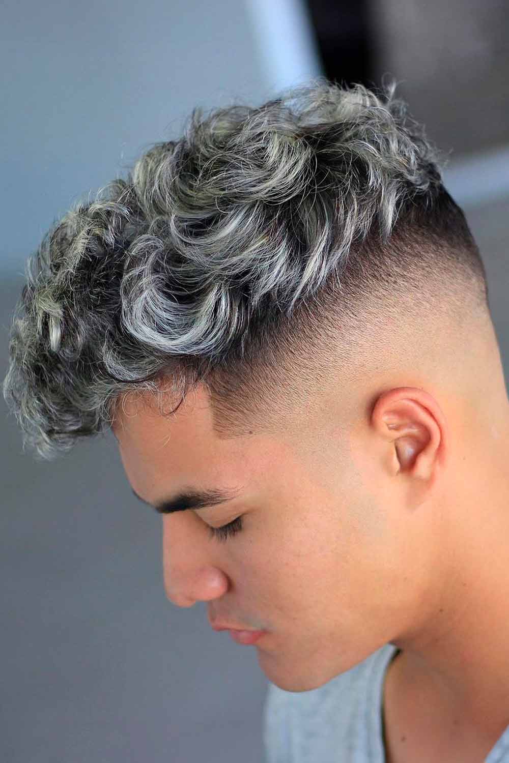 Platinum Highlights Men #hairhighlights #menshighlights