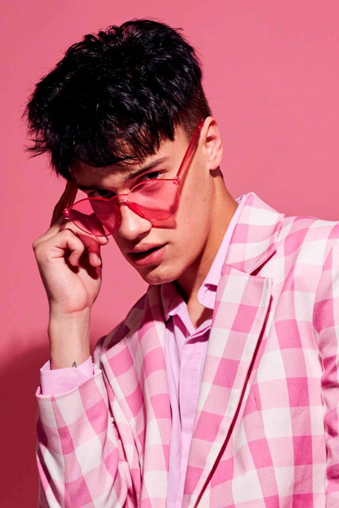 Fade With Messy Mid Length Top #mediumhairmen #mediumhaircutsformen #mensmediumhairstyles #mediumlengthhairstylesformen