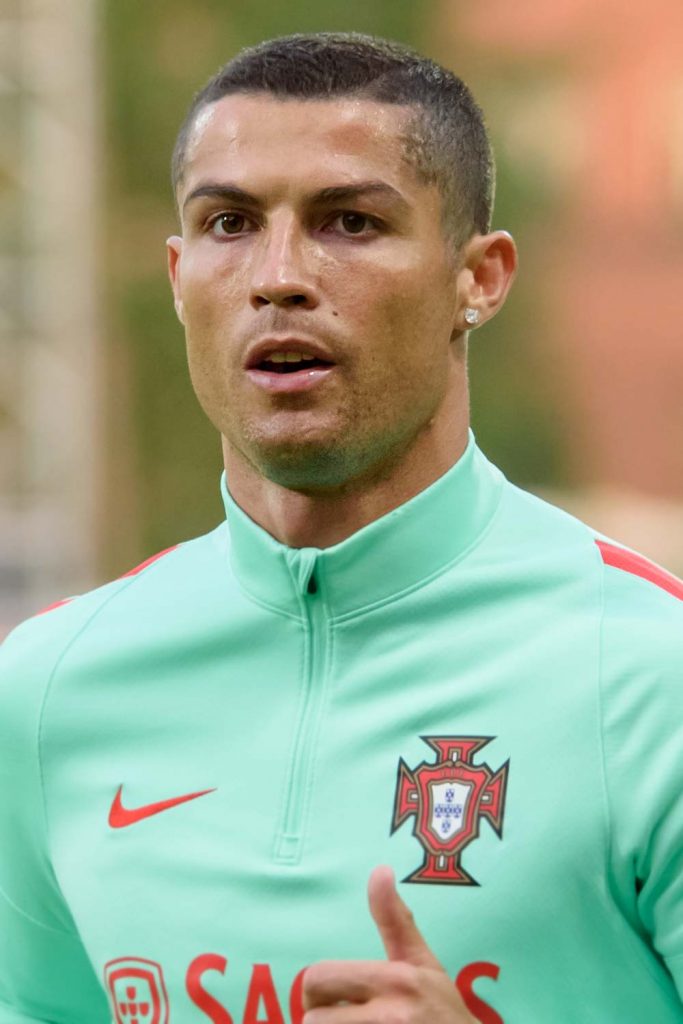 I just love this young Cristiano Ronaldo hairstyle : r/ronaldo