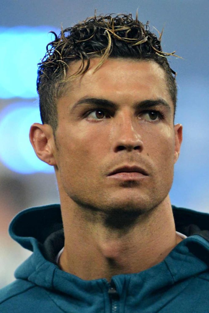 Cristiano Ronaldo hair cut throwback to Man Utd days