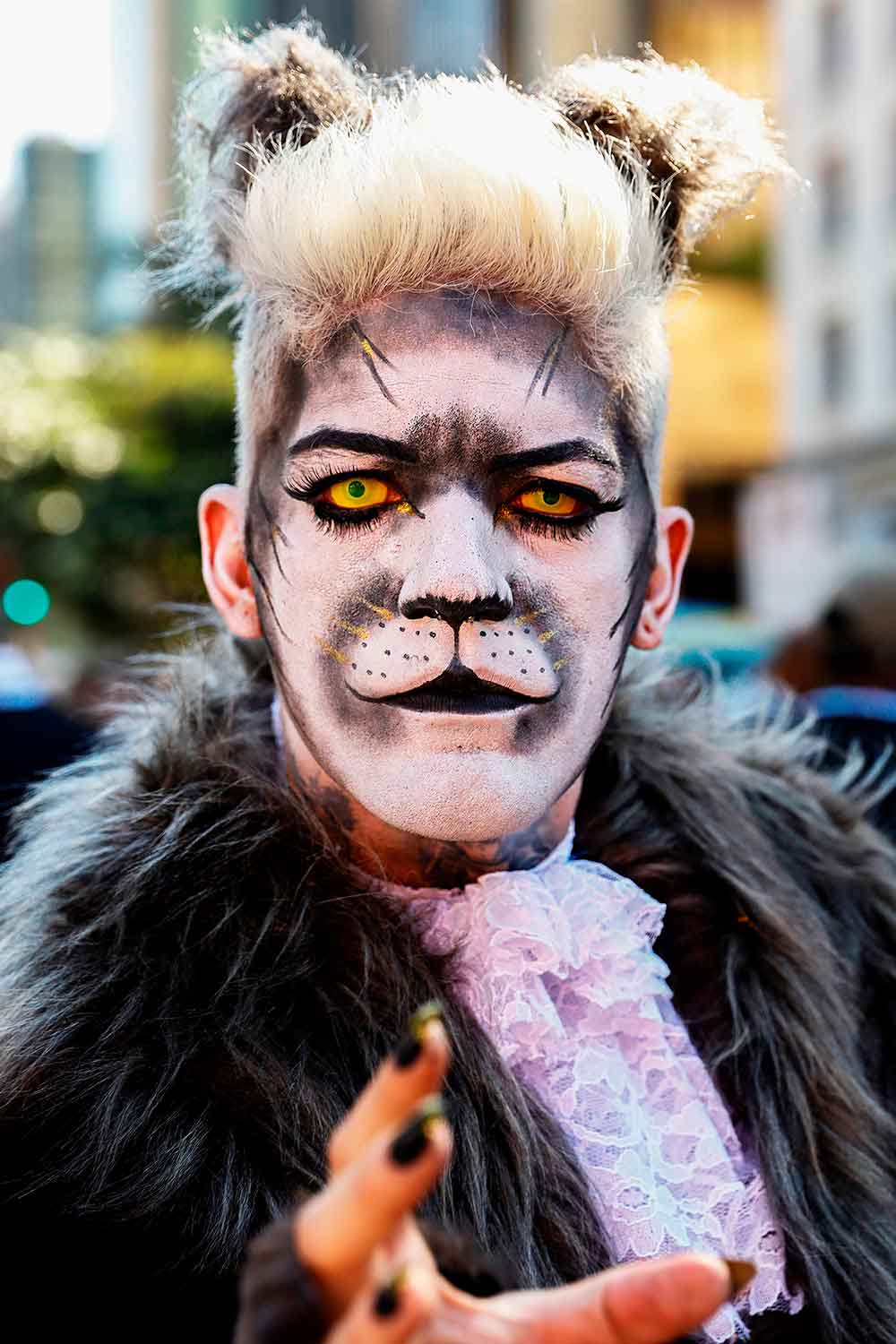 Cheshire Cat #halloweenmakeupformen #menshalloweenmakeup