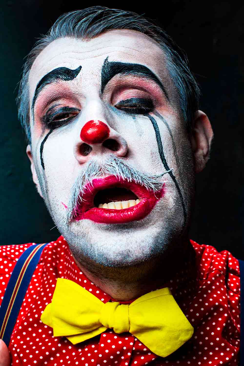Sad Clown Simple Makeup #halloweenmakeupformen #menshalloweenmakeup