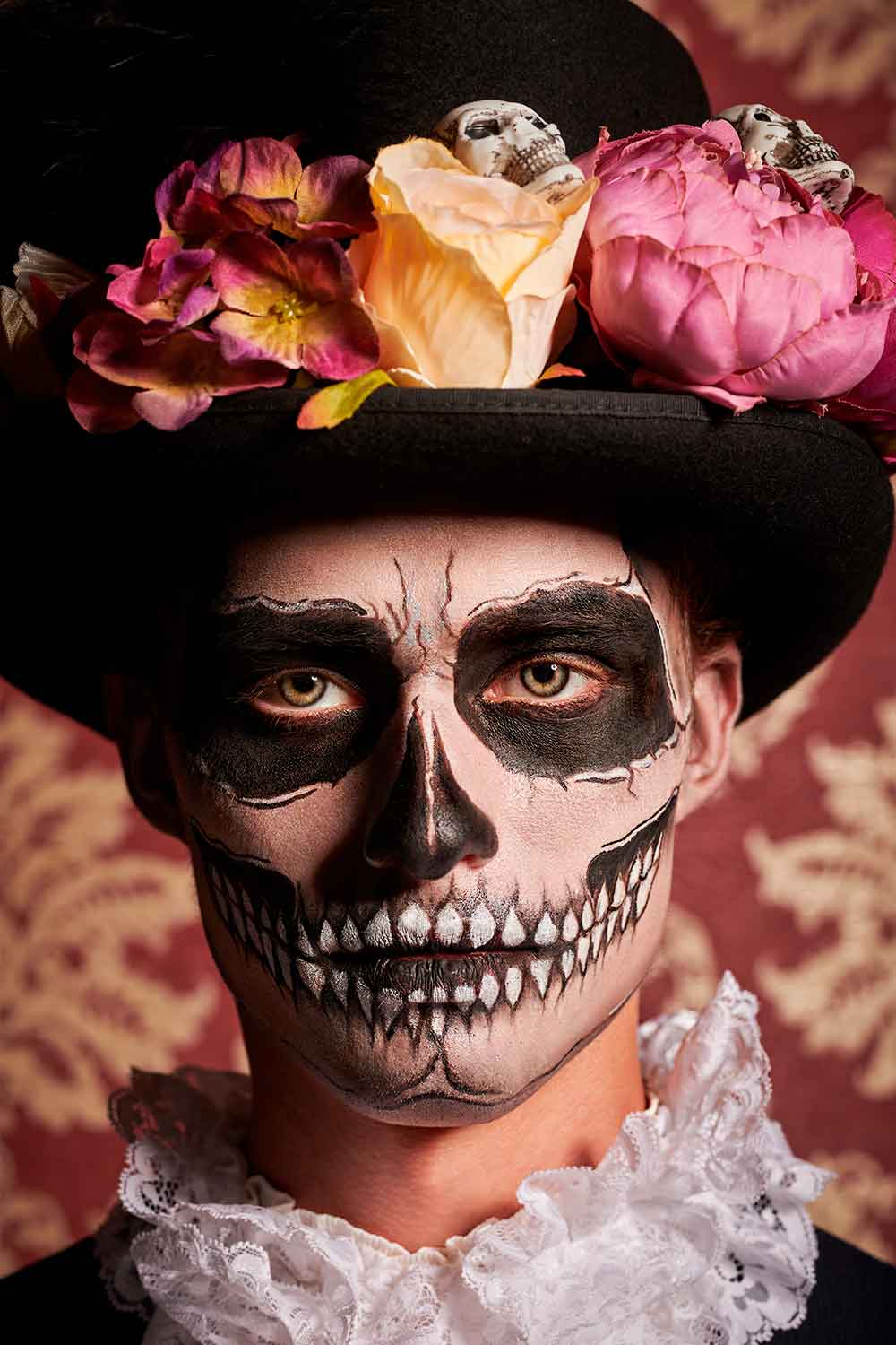 Skull Halloween Makeup For Men #halloweenmakeupformen #menshalloweenmakeup