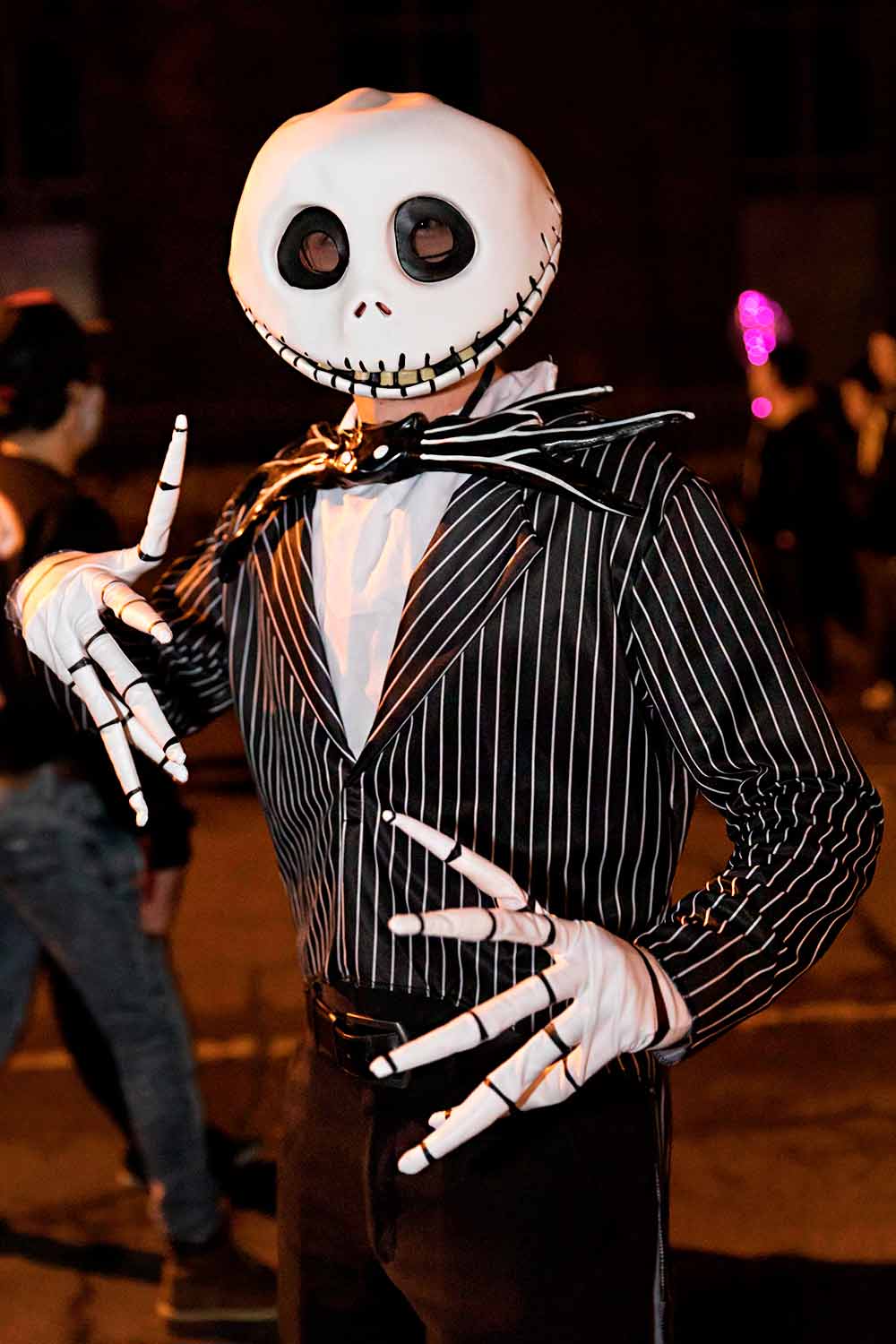 Jack Skellington Halloween Costume Ideas #halloweencostumeideasmen #menshalloweencostumes #halloweencostumesformen