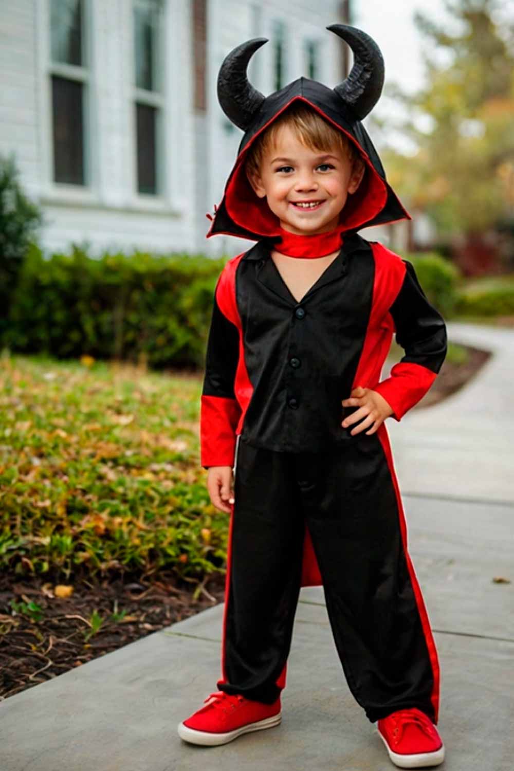 Devil Cool Costumes For Boy #boyshalloweencostumeideas #halloweencostumeideasforboys #boyshalloweencostumes